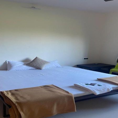Scarlet Resort Алібаґ Екстер'єр фото