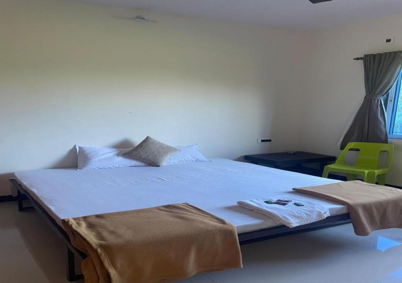 Scarlet Resort Алібаґ Екстер'єр фото